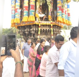 மொடக்குறிச்சி மாரியம்மன் தேர் திருவிழா