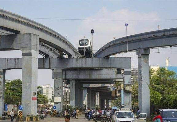 மும்பை 'மோனோ' ரயில் சோதனை ஓட்டம் 'சொதப்பல்'