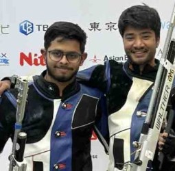 டெப்லிம்பிக்ஸ்' துப்பாக்கி சுடுதலில் தங்கம் வென்றார் தனுஷ் ஸ்ரீகாந்த்