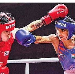 உலகக் கோப்பை குத்துச்சண்டை ஃபைனல்ஸ்: இறுதிச் சுற்றில் 8 இந்தியா்கள்