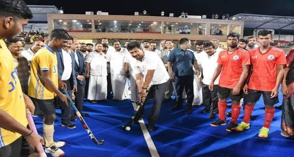மதுரையில் ரூ. 10 கோடியில் சர்வதேச ஹாக்கி மைதானம்: துணை முதல்வர் உதயநிதி ஸ்டாலின் திறந்து வைக்கிறார்