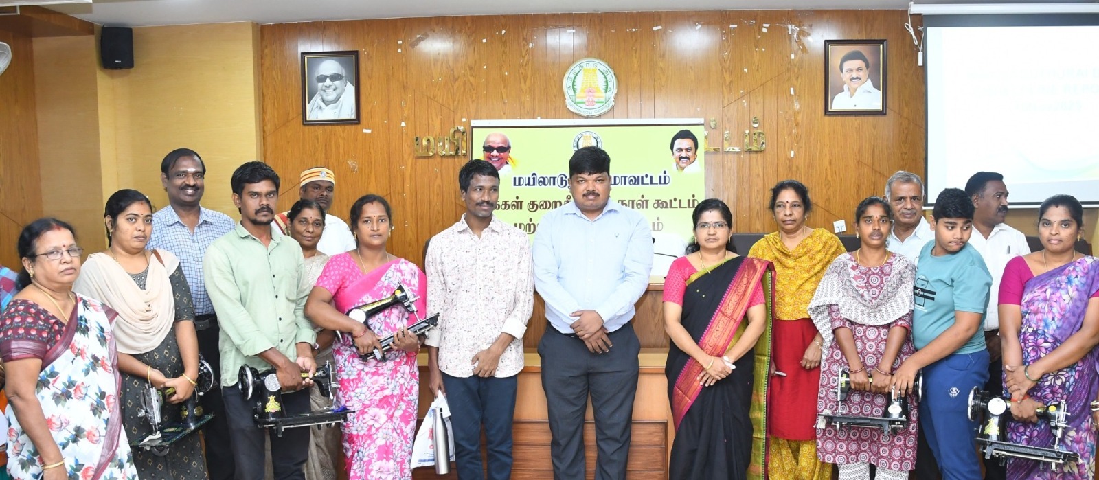 மயிலாடுதுறையில் நேற்று நடைபெற்ற நிகழ்ச்சி