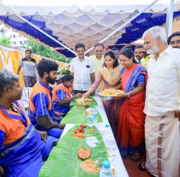 தீபாவளி தினத்தில் , பிராட்வே - டான் பாஸ்கோ பள்ளி வளாகத்தில் நடைபெற்ற நிகழ்ச்சி