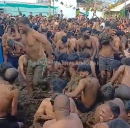 சாணத்தை வீசும் பாரம்பரிய திருவிழா