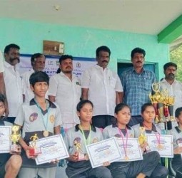 வட்டார விளையாட்டு போட்டிகளில் வெற்றி பெற்று மாநில போட்டிக்கு தேர்வானவர்களுக்கு பாராட்டு விழா