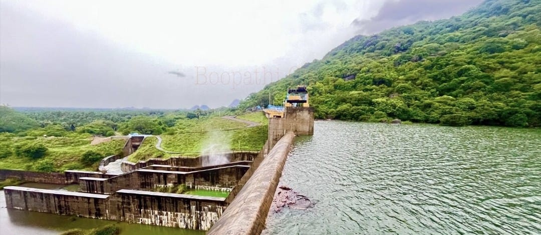 தொடர்மழையால் கொடுமுடியாறு அணை நிரம்பியது