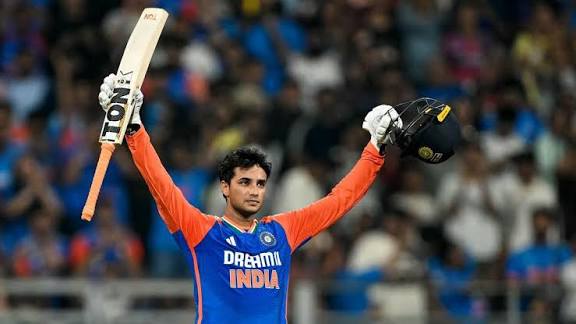 ஐசிசி டி20 கிரிக்கெட் பேட்டிங் தரவரிசை: அதிக புள்ளிகள் பெற்று அபிஷேக் சர்மா சாதனை!