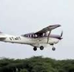 காற்று மாசை கட்டுப்படுத்த நடவடிக்கை: டெல்லியில் செயற்கை மழை பொழிந்தது