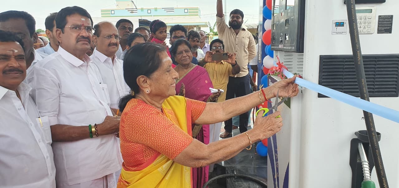 பொன்னம்பாளையம் பகுதியில் புதிய HP பெட்ரோல் பங்க்