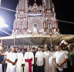 புனரமைத்தல் பணியினை முதலமைச்சர் ஸ்டாலின் பார்வையிட்டார்