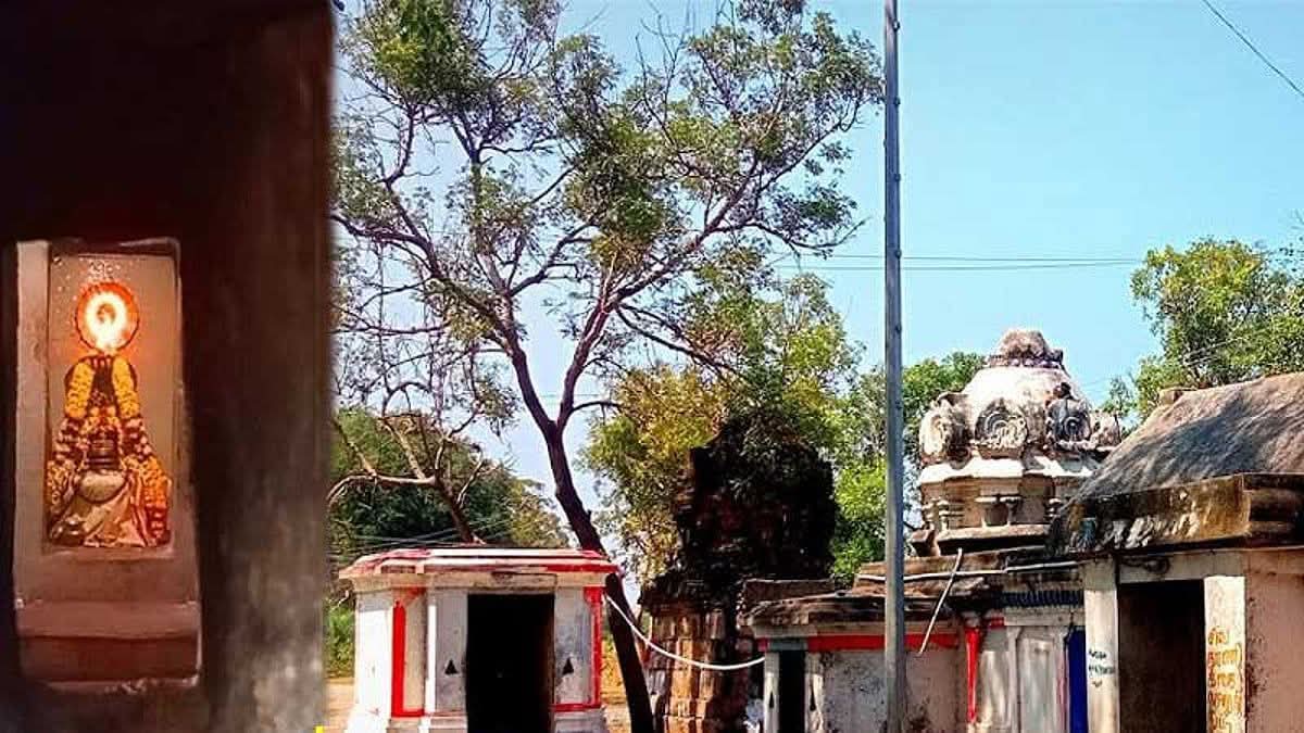 *🙏உலகிலேயே மிகச்சிறிய நுழைவாயில் கொண்ட அதிசய சிவன் கோயில்!