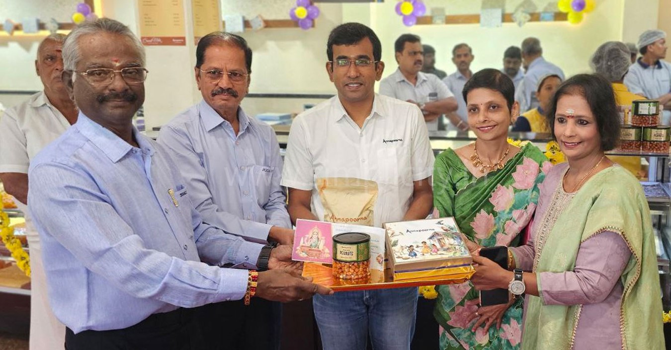 கோவை அன்னபூர்ணா ஓட்டலில் தீபாவளி ஸ்வீட் மேளா