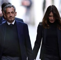 5 ஆண்டு தண்​டனை: சிறையில் அடைக்கப்பட்டார் பிரான்ஸ் முன்​னாள் அதிபர் நிக்​கோலஸ் சர்​கோசி