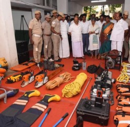 பருவமழை முன்னேற்பாடு நடவடிக்கைகள் குறித்து அமைச்சர் தா.மோ.அன்பரசன் ஆய்வு