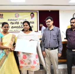 திருப்பத்தூரில் நேற்று நடந்த மக்கள் குறை தீர்க்கும் நாள் கூட்டம்