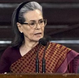 பறிக்கப்படும் சமூக நீதி...’ - தற்கொலை செய்துகொண்ட ஐபிஎஸ் அதிகாரியின் மனைவிக்கு சோனியா காந்தி கடிதம்