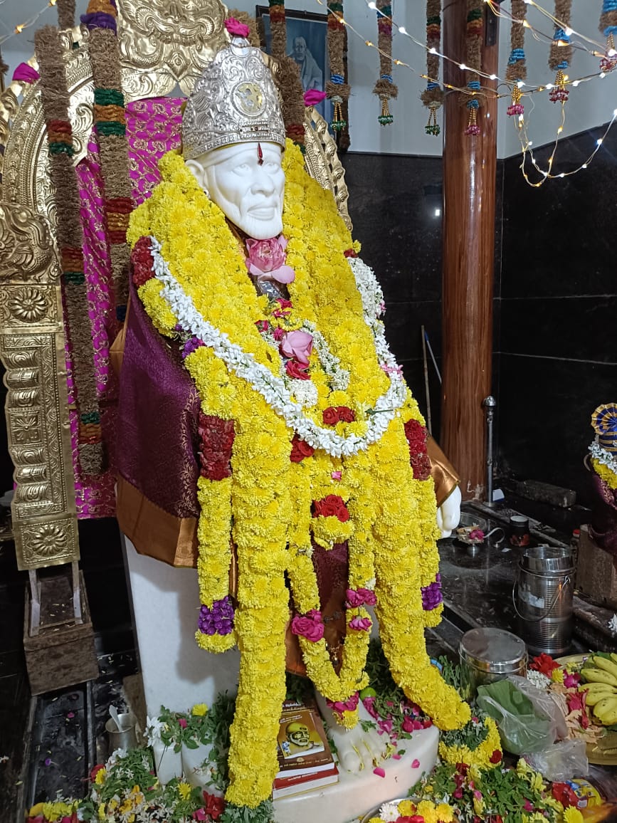 ஸ்ரீசத்குரு சாய்பாபா தியான ஆலயத்தில் விஜயதசமியை முன்னிட்டு சிறப்பு அலங்காரம்