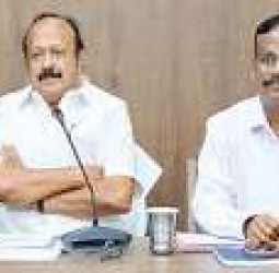 நெல் மூட்டைகள் நனையாமல் பாதுகாக்க போர்க்கால அடிப்படையில் நடவடிக்கை எடுக்கப்படும் அமைச்சர் எம்.ஆர்.கே.பன்னீர்செல்வம் உறுதி