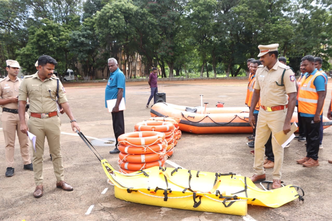 கன்னியாகுமரி மாவட்டத்தில் ஊர்க்காவல் படையினர் தயார் நிலை