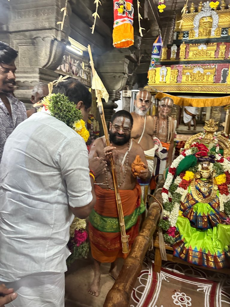 ஆண்டாள் திருக்கோவிலில் மாநில பாஜக தலைவர் நயினார் நாகேந்திரன் நேற்று தரிசனம்