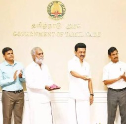 4 கோயில்களில் ரூ.43 கோடியில் புதிய திட்டப்பணிகள்: ஸ்டாலின் அடிக்கல்