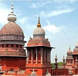 கரூர் துயரம்: சென்னை ஐகோர்ட் நீதிபதியை விமர்சித்த காவல் துறை ஓய்வு அதிகாரிக்கு ஜாமீன் மறுப்பு