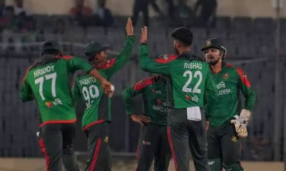 வங்காளதேசத்திற்கு எதிரான ஒருநாள் போட்டி: வெஸ்ட் இண்டீஸ் அதிர்ச்சி தோல்வி