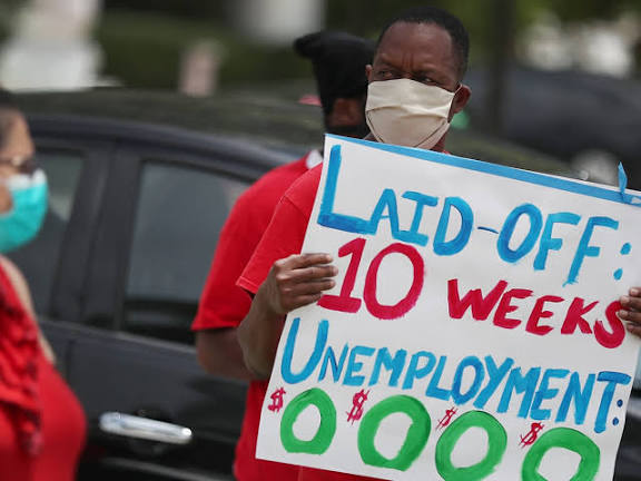 அமெரிக்காவில் 10 கோடி பேர் வேலை இழக்கும் அபாயம்