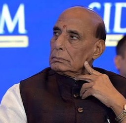 ஓபிசி ஆணையத்துக்கு அங்கீகாரம் வழங்கியது ராகுல் அல்ல, பிரதமர் மோடி: ராஜ்நாத் சிங்!