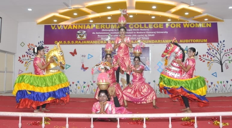 வே.வ.வன்னியப்பெருமாள் மகளிர் கல்லூரியில் கலைப் போட்டிகள்