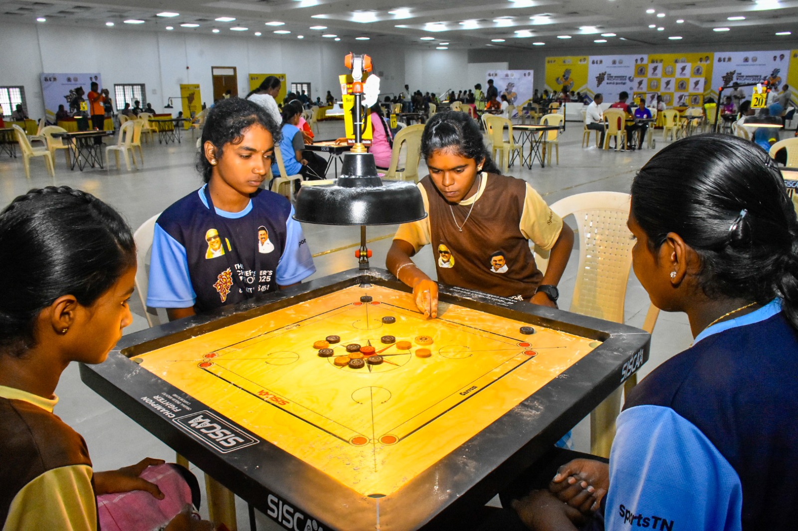 முதலமைச்சர் கோப்பைக்கான கேரம் விளையாட்டுப் போட்டி