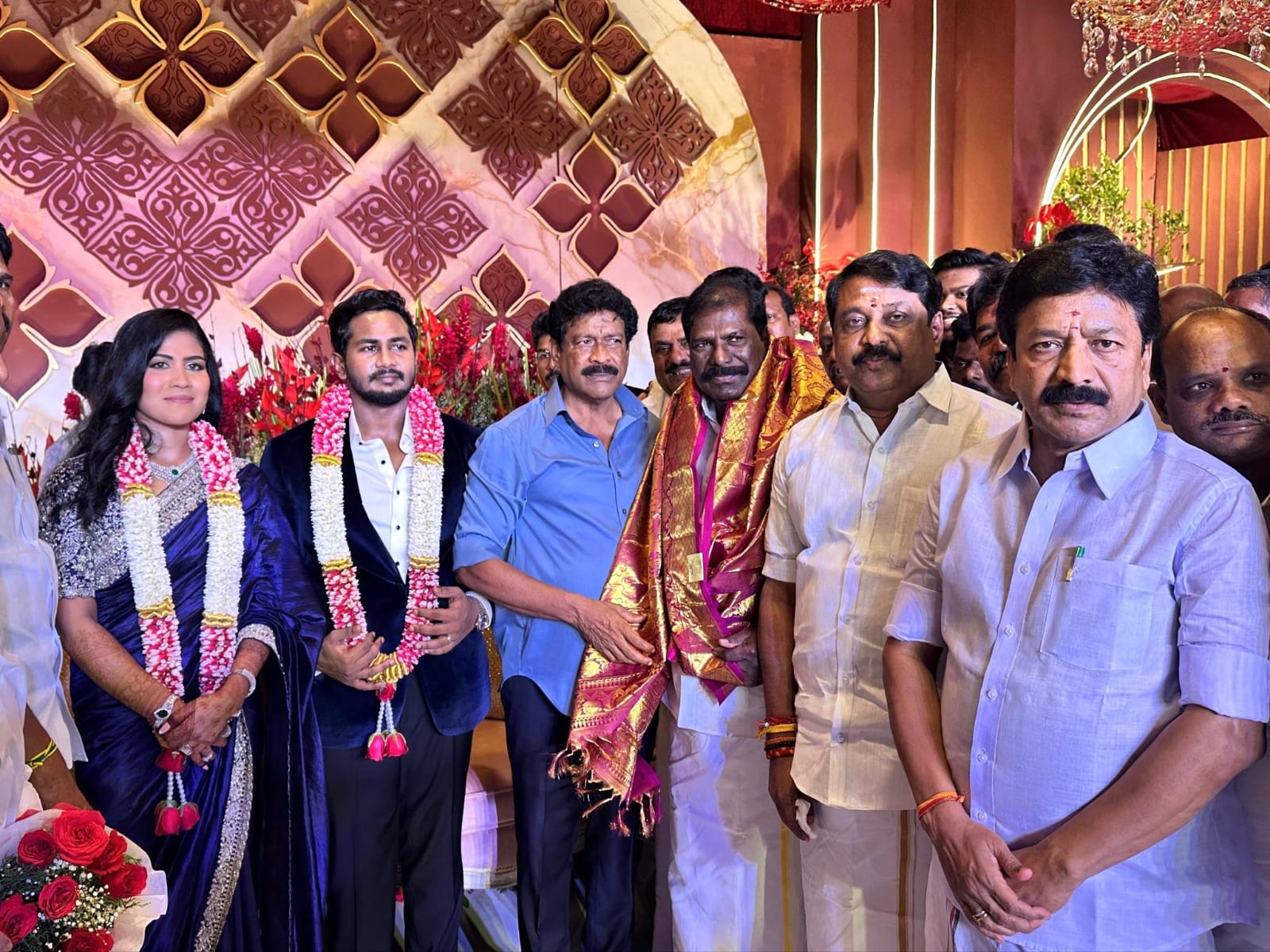 நியூஸ் ஜெ.நிர்வாக இயக்குநர் சி.வி. ராதாகிருஷ்ணன் மகன் அர்ஜூன் திருமண வரவேற்பு