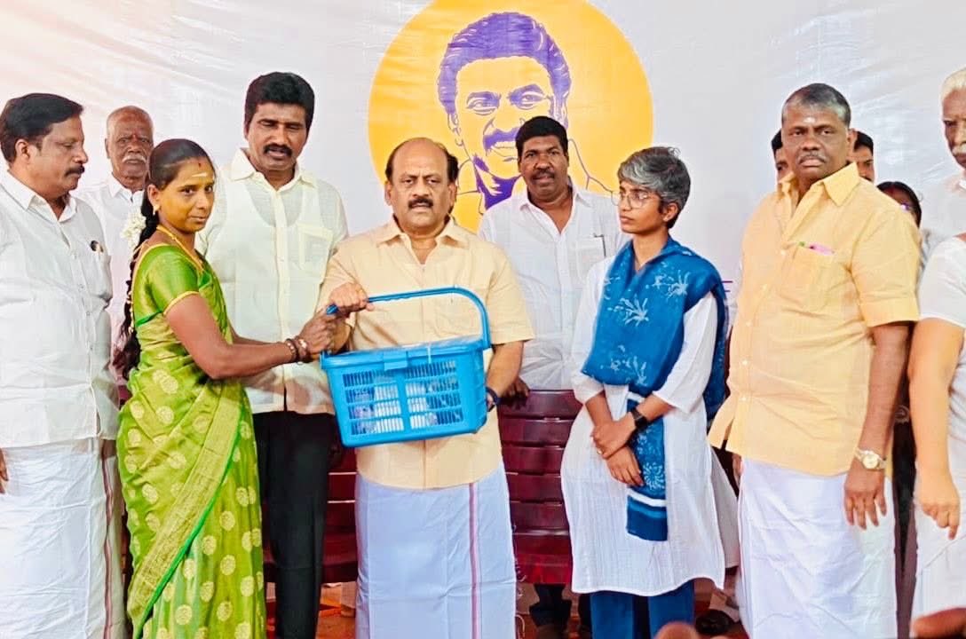 நெல்லிக்குப்பம் ஊராட்சியில் நடைபெற்ற “உங்களுடன் ஸ்டாலின்” திட்ட முகாம்