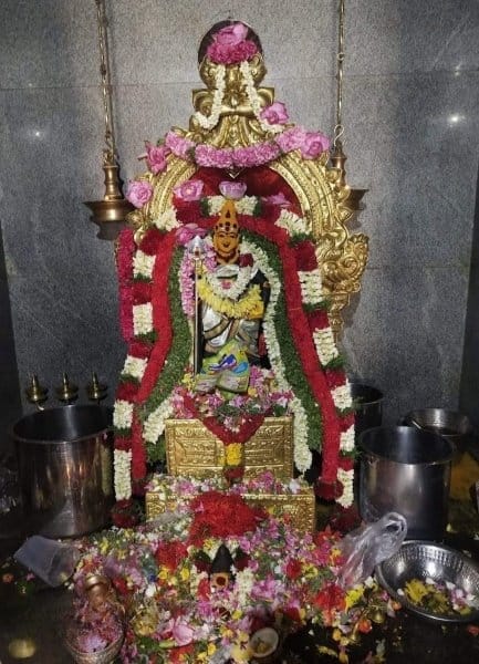 _முருகப்பெருமானின் தலைக்கிரீடத்திலிருந்து முத்து விழுந்த மலை