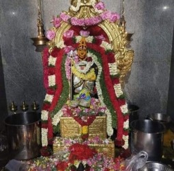 _முருகப்பெருமானின் தலைக்கிரீடத்திலிருந்து முத்து விழுந்த மலை