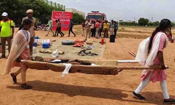 வடகிழக்கு பருவமழையினை முன்னிட்டு ஒத்திகை பயிற்சி மற்றும் செயல் விளக்கம்