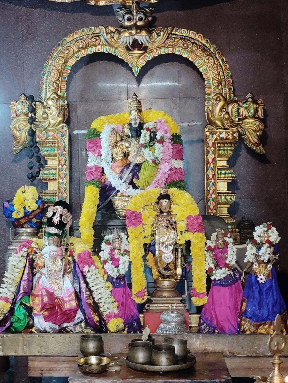 எரமலூர் பெருமாள் கோவிலில் புரட்டாசி சனிக்கிழமை வைபவம்...!*