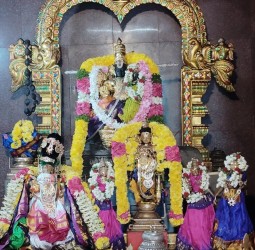 எரமலூர் பெருமாள் கோவிலில் புரட்டாசி சனிக்கிழமை வைபவம்...!*