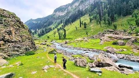 எத்தினபுஜா மலைக்கு ஒரு சாகசப் பயணம் செல்வோமா?