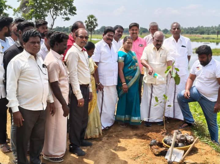 1000 பனை விதைகள் நடும் விழா