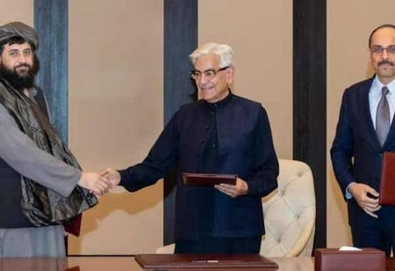 பாக்-ஆப்கன் அதிகாரிகள் கத்தாரில் பேச்சுவார்த்தை