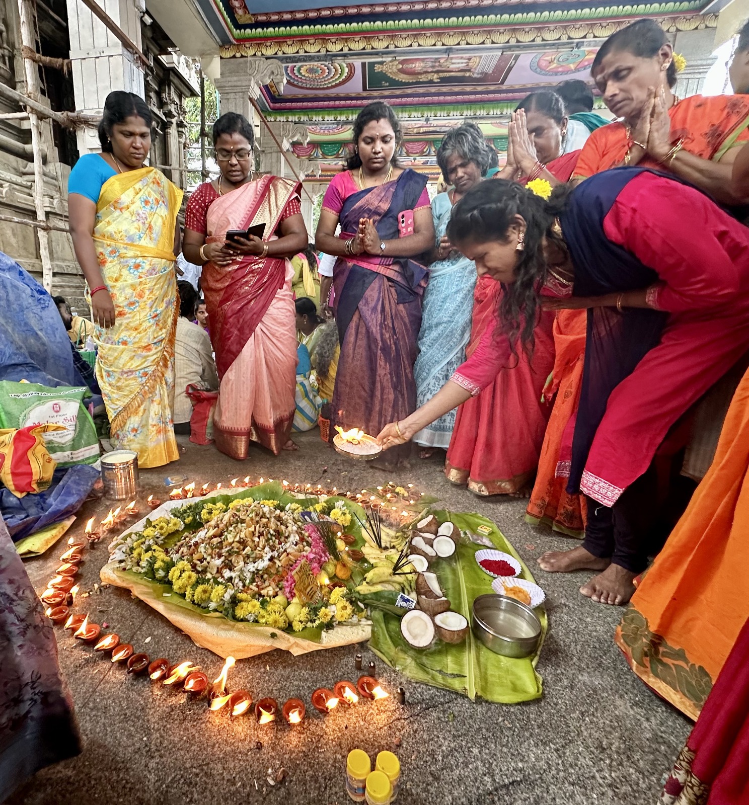 ஆவினன்குடி கோவிலில் ‘தண்டு விரதம்’ இருந்து வழிபாடு