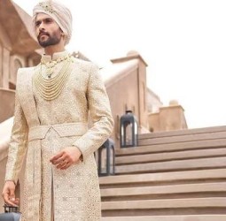 மாப்பிள்ளை ‘தங்கம்'