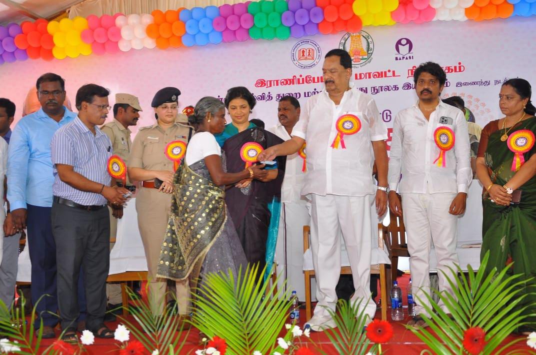 60க்கும் மேற்பட்டு உள்ள புத்தக அரங்கங்கள் கொண்ட ராணிப்பேட்டை மாவட்ட 4 வது மாபெரும் புத்தகத் திருவிழா 2025