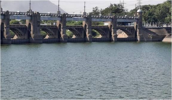 காவிரி ஆற்றில் வெள்ளப் பெருக்கு: மேட்டூர் அணைக்கு நீர்வரத்து 29,540 கன அடியாக அதிகரிப்பு