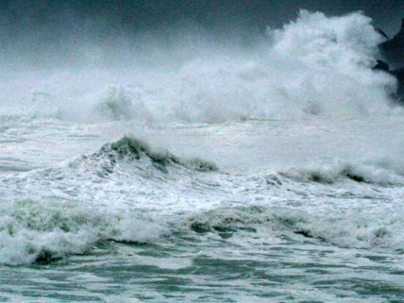 நடுக் கடல்