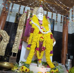 சீர்காழி ஸ்ரீ சீரடி சாய்பாபா தியான ஆலயத்தில்  சாய் பாபா சமாது தின விழா