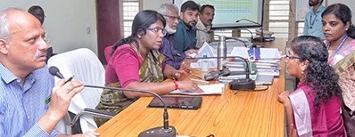 நாகர்கோவிலில் நேற்று நடந்த மக்கள் குறை தீர்க்கும் நாள்