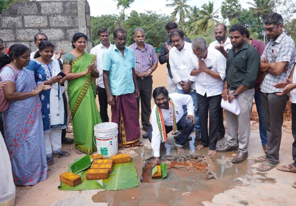 சிறப்பு குழந்தைகளுக்கான இரு வகுப்பறைகள் கட்டுவதற்கு விஜய் வசந்த் எம்பி, பாராளுமன்ற உறுப்பினர் தொகுதி மேம்பாட்டு நிதியிலிருந்து ரூ.50 லட்சம் நிதி ஒதுக்கீடு