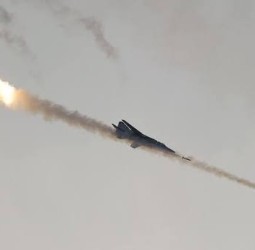 பாகிஸ்தான் விமானப்படை தாக்குதலில் அப்பாவி மக்கள் 30 பேர் உயிரிழப்பு